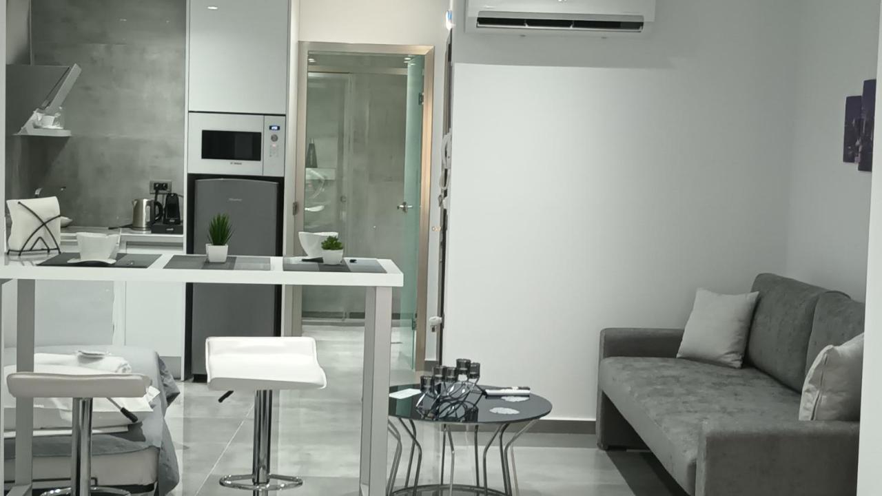 Km Luxury Apart Downtown Candia Esterno foto
