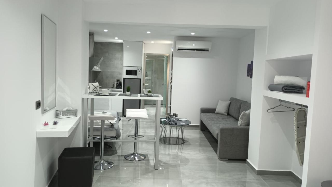 Km Luxury Apart Downtown Candia Esterno foto