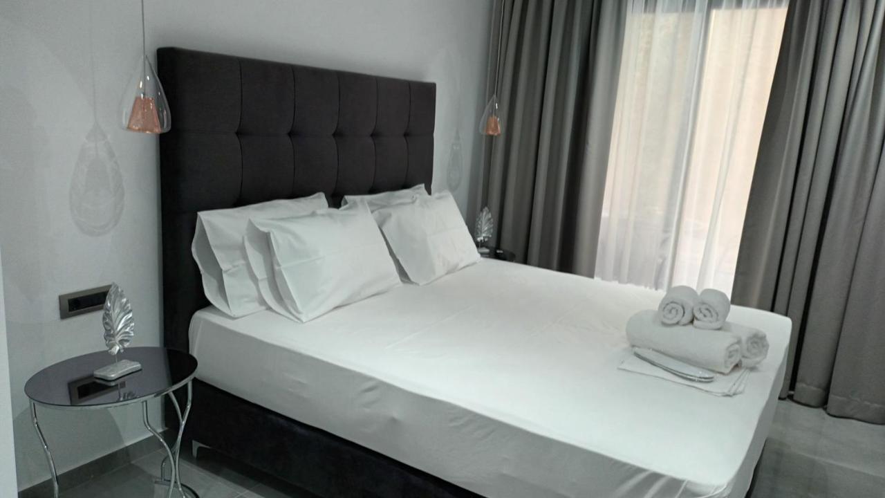 Km Luxury Apart Downtown Candia Esterno foto