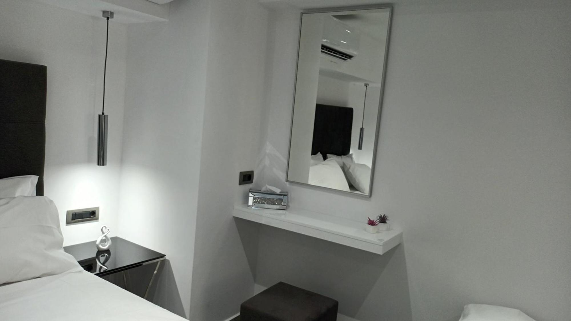 Km Luxury Apart Downtown Candia Esterno foto